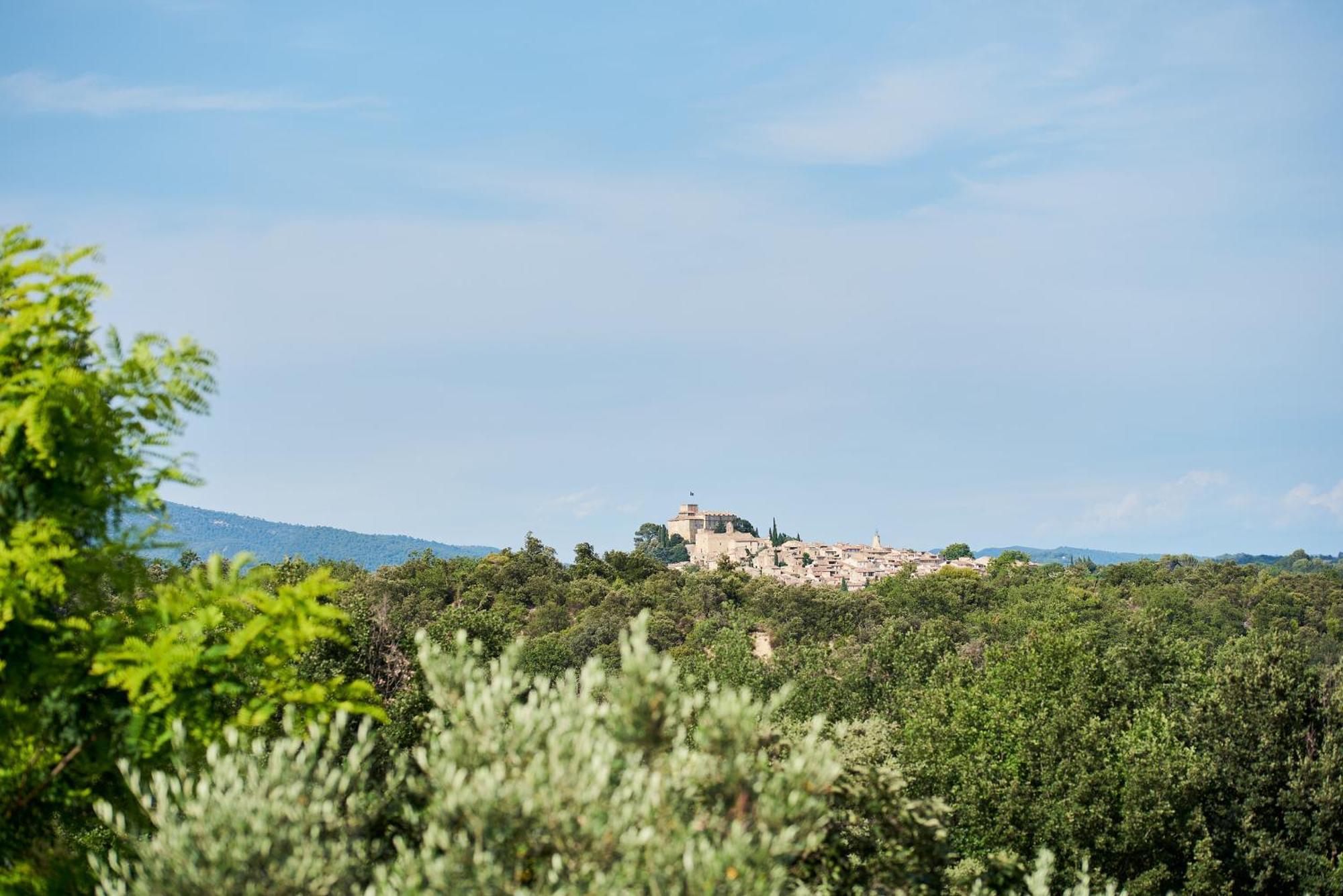 Domaine La Ferme Hi Bride Bed & Breakfast Villelaure Exterior photo